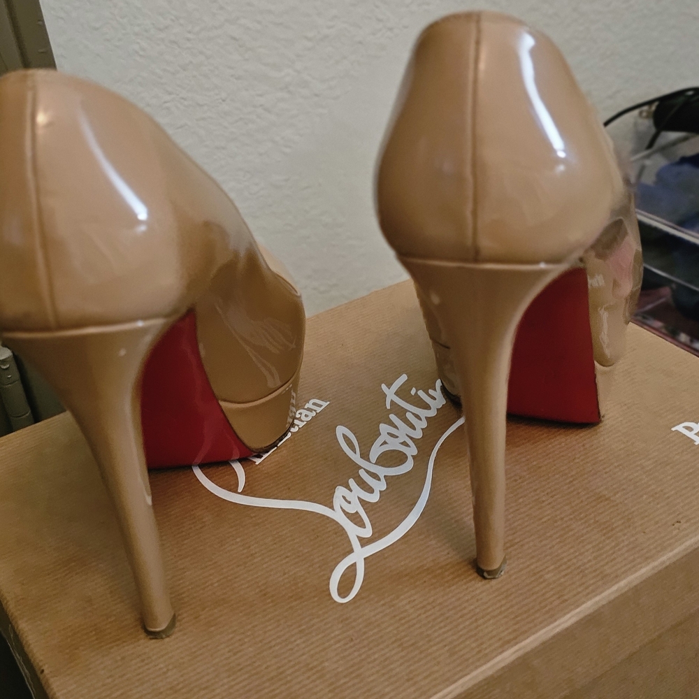 Christian Louboutin Tan Patent Leather Heels